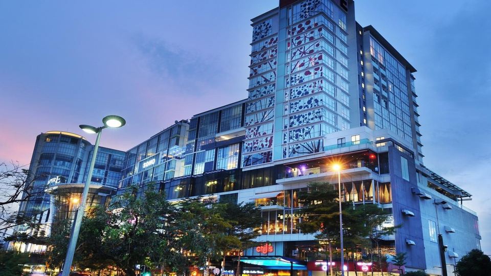 Empire Hotel