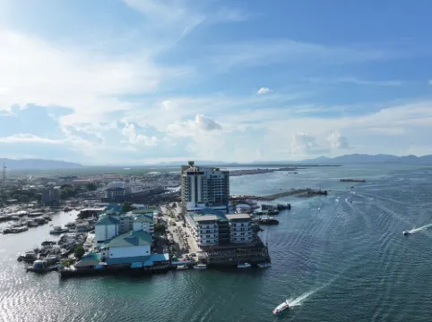 LANSE OCEAN SEAVIEW HOLIDAY HOTEL(Semporna BranchChinese Butler/Near the Pier Seafood Market) فنادق مميّزة Photos