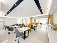 IU Hotel (Tangshan No.1 Middle School Friendship North Road Store) - 2-Star