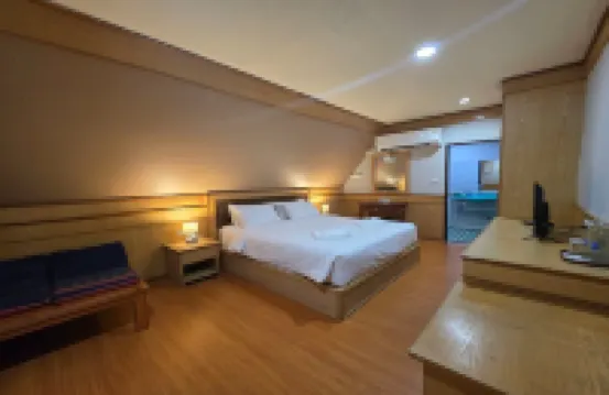 River Breeze Chiangsean