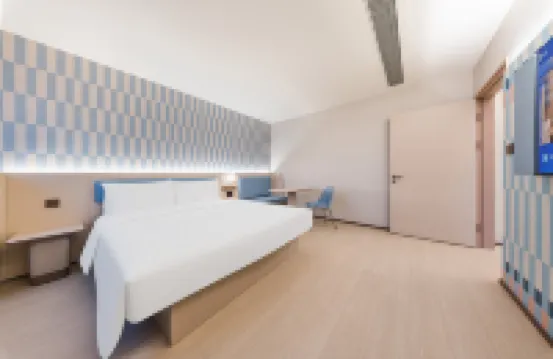 HanTing Hotel (Changzhou Jintan Wuyue Plaza) Các khách sạn ở Thường Châu