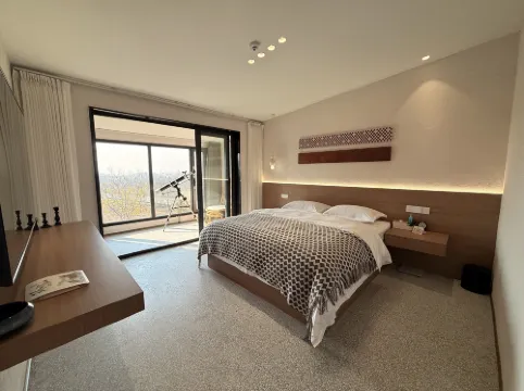 Floral Hotel · Bengbu Sanzhi Xiaolu Hotel
