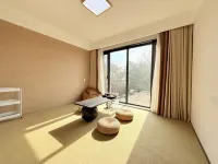 Floral Hotel · Bengbu Sanzhi Xiaolu Hotel