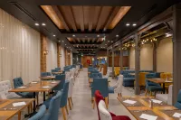 Mercure Ismailia Forsan Island Hotel