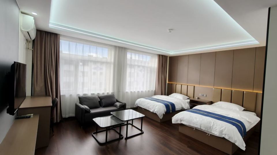 Jinhaoyang Hotel