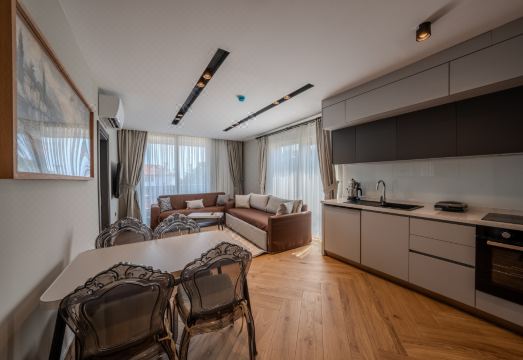 온수 수영장 전경