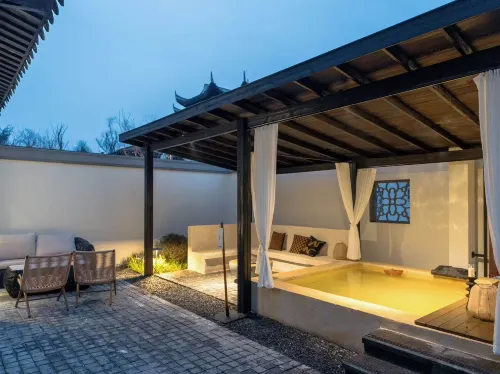 AQUATREE RESORT (Honghu)