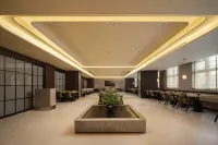 Yaduo Hotel, Roosevelt Shopping Center, Xi'an Road, Dalian - New
