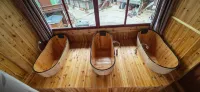xijiang Longtang Fuyuan Miao Family Homestay
