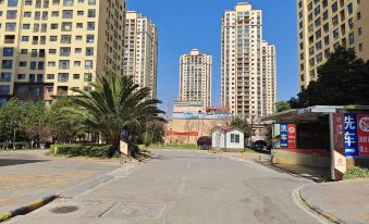Qinghe Xiaozhu Homestay (Yanglin University Town)