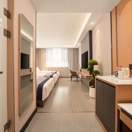 Urba Hotel (Kashgar Ancient City Donghu Park)