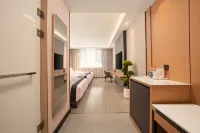 Urba Hotel (Kashgar Ancient City Donghu Park)
