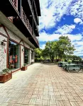 Hillside Mercure Zixing
