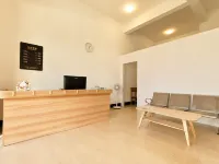 Aline Hotel