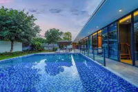 Huidong Xunliao Bay Xinyu Homestay - สระว่ายน้ำบนดาดฟ้า