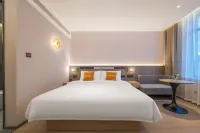 Homeinn Plus Hotel (Changbai County G331 National Highway Yalu River Street) - sarapan