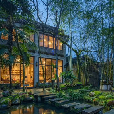 MingXun·MingXunTang Hotels near Zhenyuan Hall