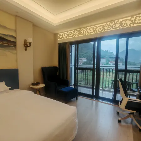 Zhenshan Hotel Resort (Zhaoqing Sihui Zhenshan Tourism Resort Area)