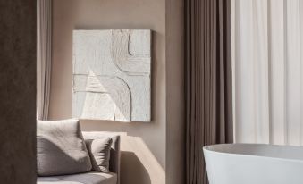 Moxun Chun Designer Hotel (Jiefangbei Hongyadong Branch Chongqing)