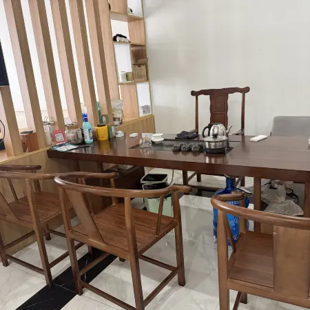 Kaiyuan Hotel, Mong Cai, Vietnam