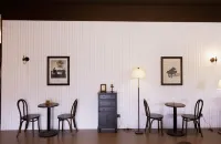 May Je Gu Valley Xiangshan - نادي رياضي