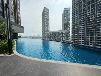 The Treez Suites @ Be Central # I-City Shah Alam, Free Parking, Free WiFi - 4-Star