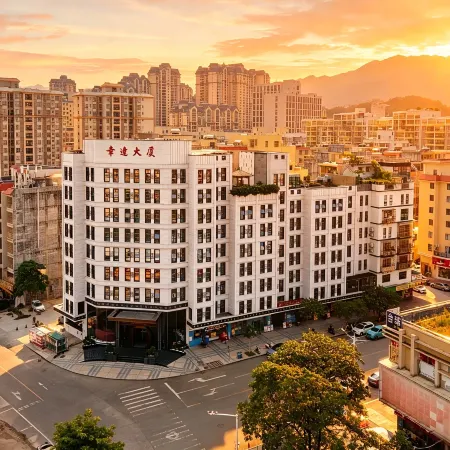 Yunfu Hongxin Boutique Hotel (Wuyue Plaza Branch, Yunfu)