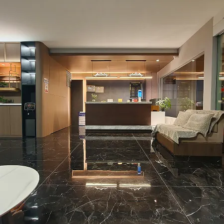 Banshan No.1 Hotel (Nizhu River Grand Canyon Scenic Area)