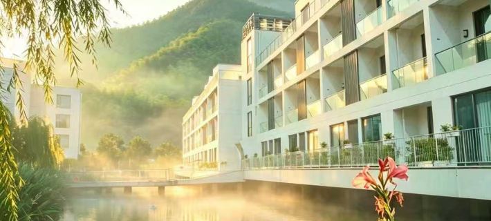 โรงแรมรีสอร์ทไคหยวน ไลฟ์ โมกานซาน โรงแรมในเต๋อชิง