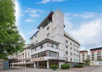 Haiyi City Boutique Hotel (Ya'an Tianquan National Highway 318) - 2-Star