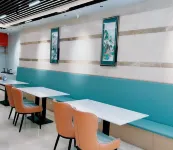 โรงแรมพาร์ค (จัตุรัสใต้สถานีรถไฟความเร็วสูงจินหัว) - พร้อมอาหารเช้า
