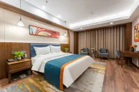 Zhangye Ruichi International Hotel (Zhangye West High-speed Railway Station Aegean Shopping Mall) - balcony