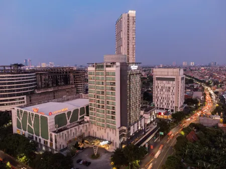 Midtown Residence Surabaya Отели рядом с достопримечательностью «University of 17 Agustus 1945 Surabaya»