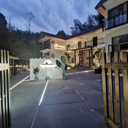 Xiaoma Benben Guesthouse