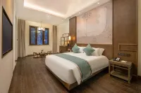 Zhuji Xishi's Hometown Grand House Hotel