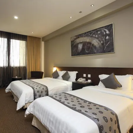Yuganxianghe Business Hotel