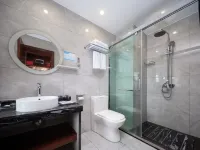 Jinghong Youyi Hotel (Gaozhuang Star Night Market) - parking