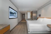 Vienna Classic Hotel (Gongyi City Government) Hotels in Gongyi