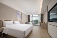 Starway Hotel (Dazhou Luofu Plaza)