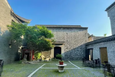 Xiaopangu Inn