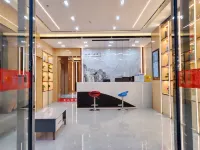 輕住.棲悅·輕酒店（普寧廣場萬泰滙店）