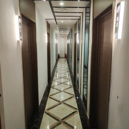 Yujian Boutique Hotel (Yishui Central Street)
