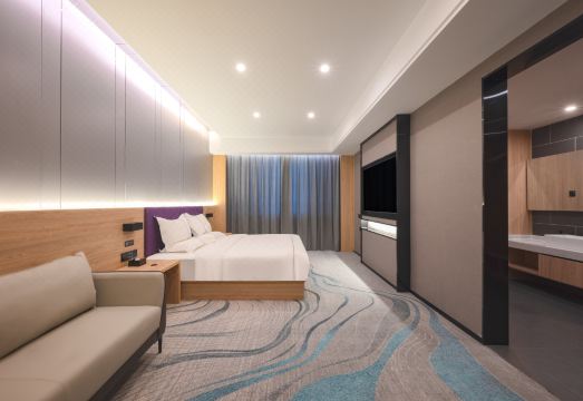 망고 칭야 호텔 주변 편의시설