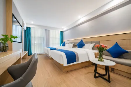 Boman Hotel (Zhuji High-speed Railway Station Baolong Plaza) Отели рядом с достопримечательностью «Wuxie Scenic Spot»