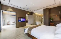 Fortune Hotel Hotellit kohteessa Honghuagang District