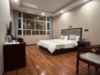 Ganzi Yuanmengju Hotel