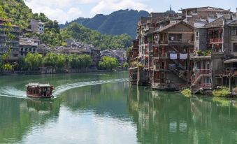 Zhenyuan Lane to Hotel