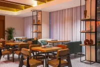Repulse Bay S Hotel (Yibin Changjiang Park Wal-Mart)