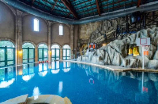 Mercure Danang French Village Bana Hills