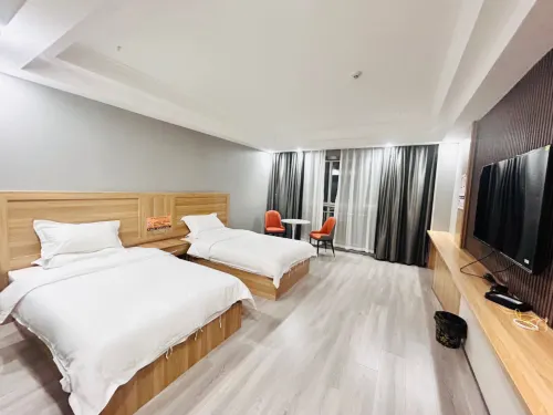 Hotel Sugarwood Hotels in Wuqia